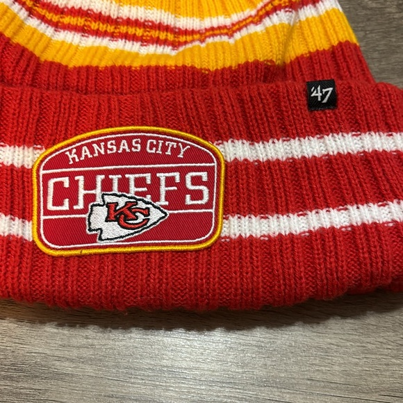 ‘47 NFL Kansas City Chiefs beanie - Picture 2 of 5